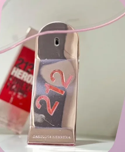 Carolina Herrera 212 Heroes